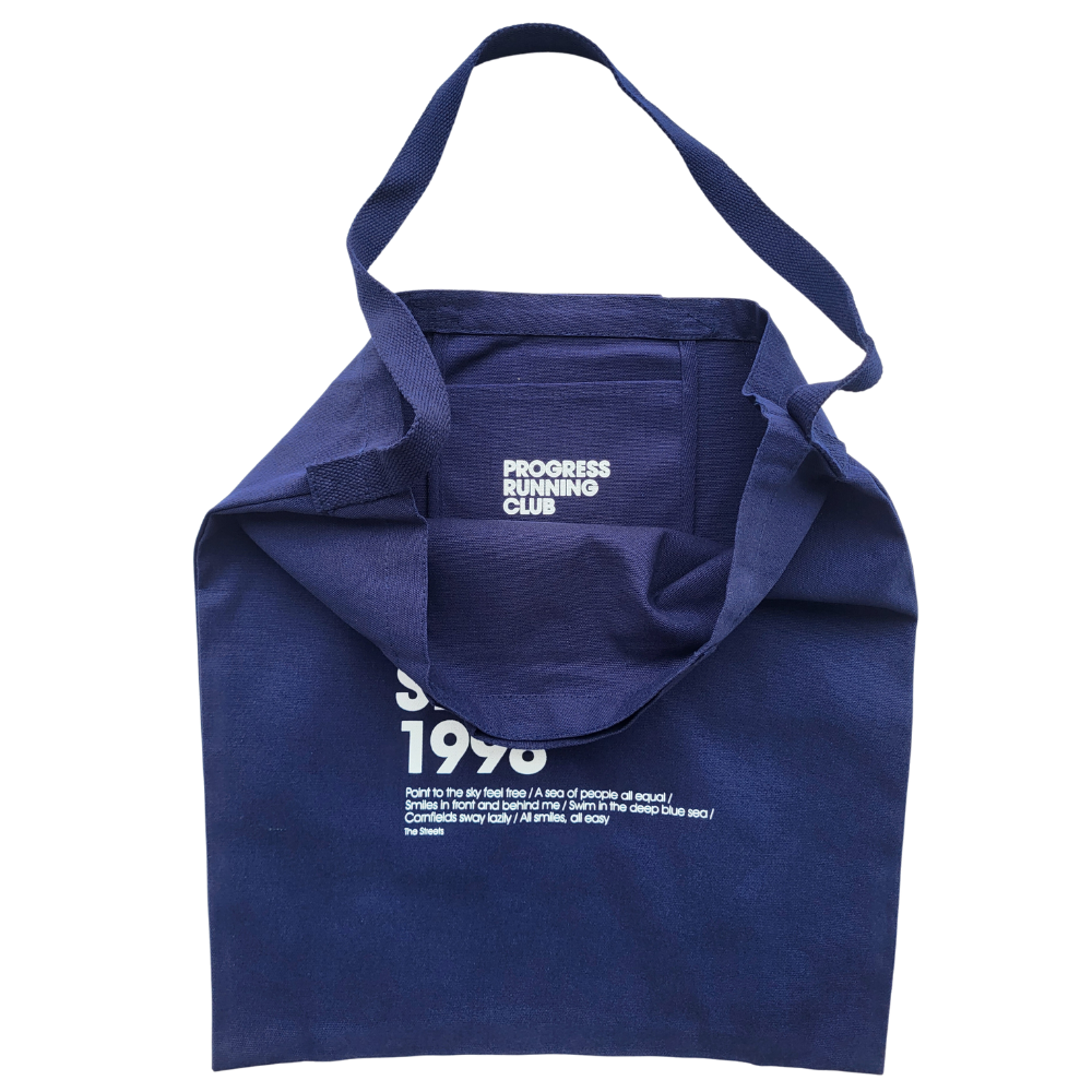 Progress Running Club Club Classic Tote in Navy and White