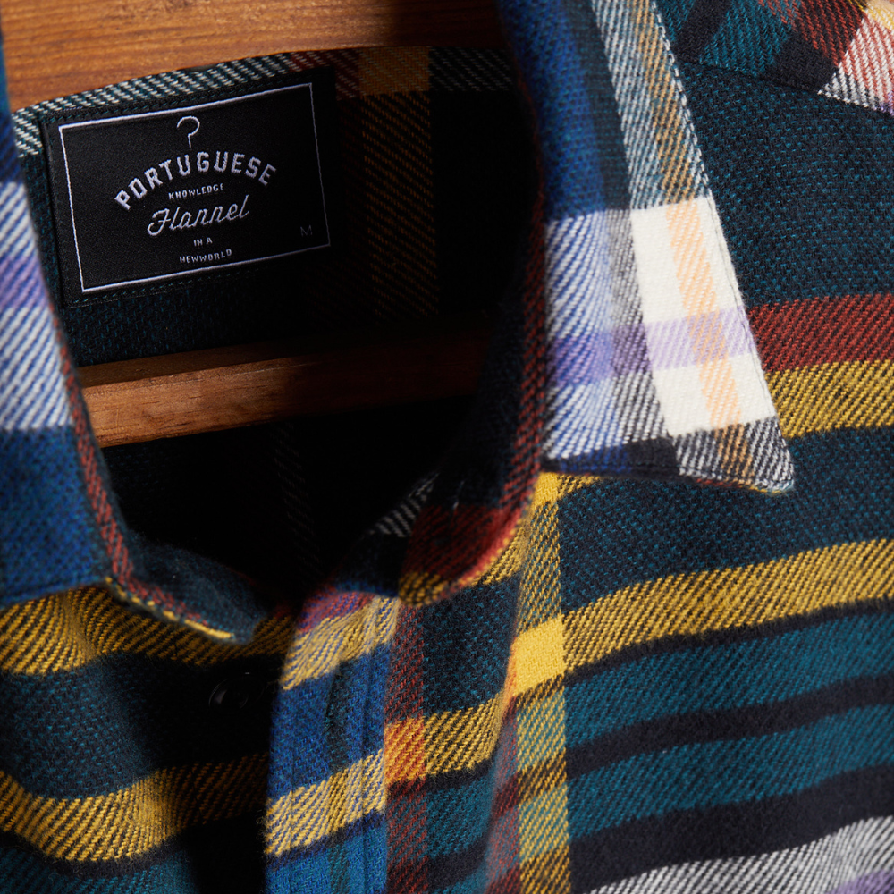 Portuguese Flannel Wall Shirt in Navy